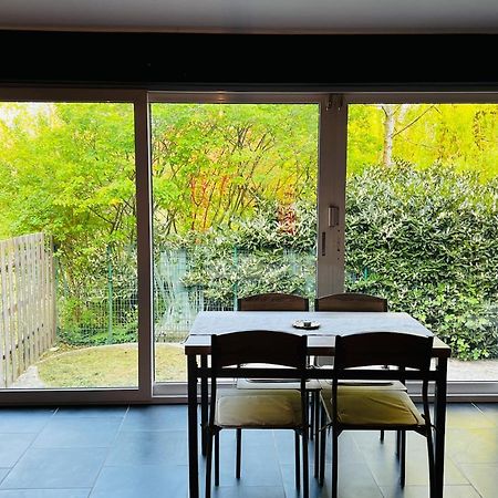 L'Eveil Bed & Breakfast ลา ลูเวียร์เร ภายนอก รูปภาพ
